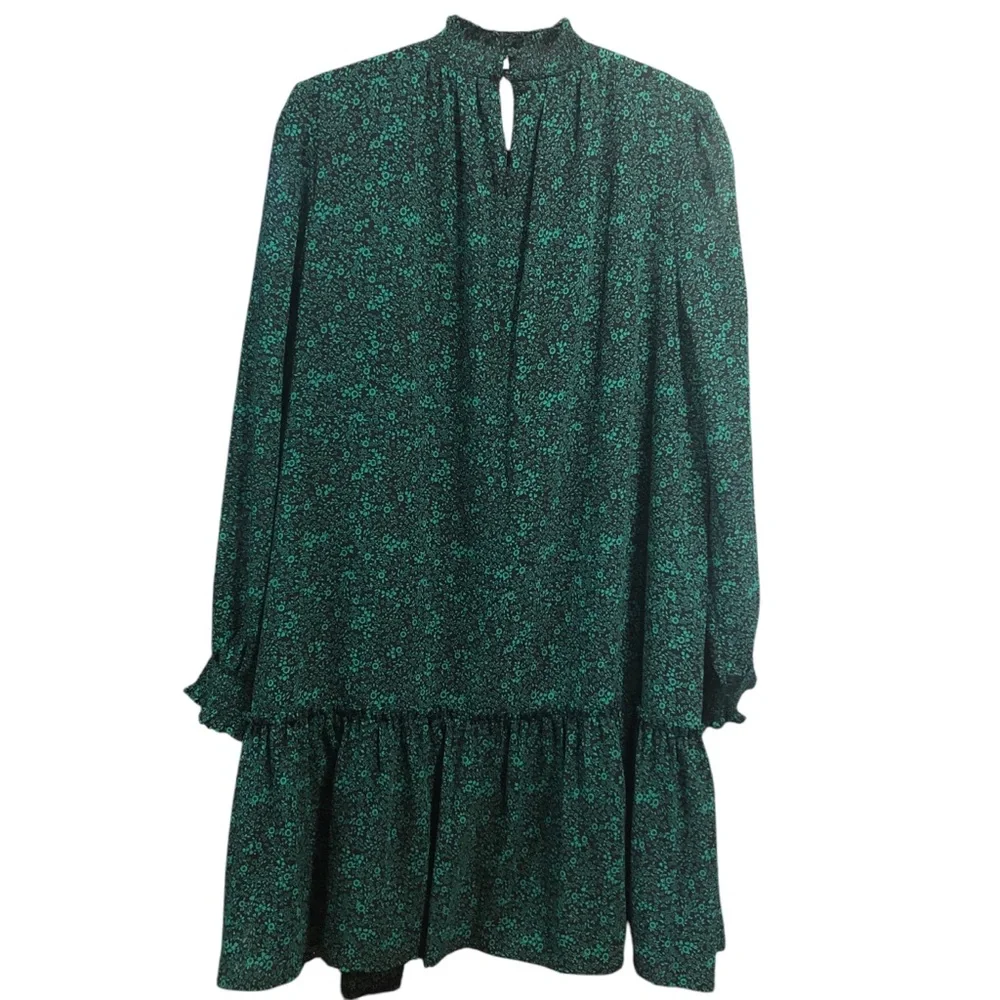 J.CREW N.W.T.‎ Size Large Color Green/Black Floral Print Mini Smocked Drop Waist